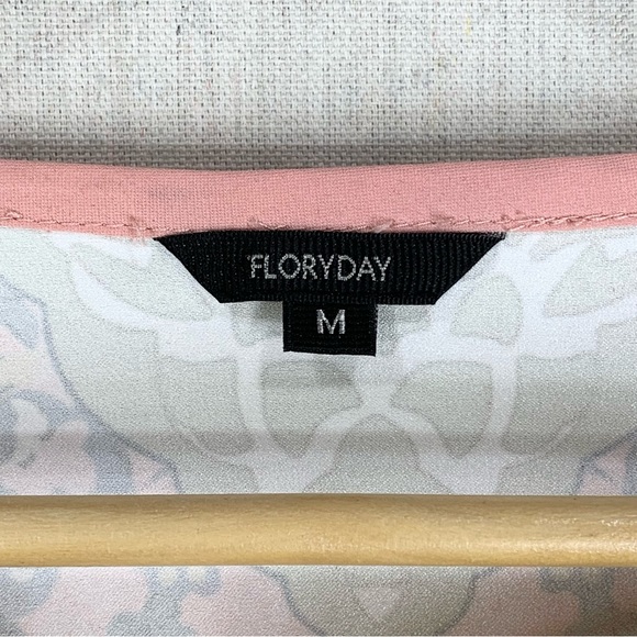 FloryDay~Kaftan/Maxi Dress~Pink w/Gold Metallic‎ Accents~Sz M - Picture 3 of 11